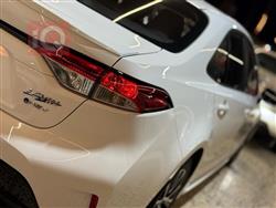 تۆیۆتا کۆرۆلا